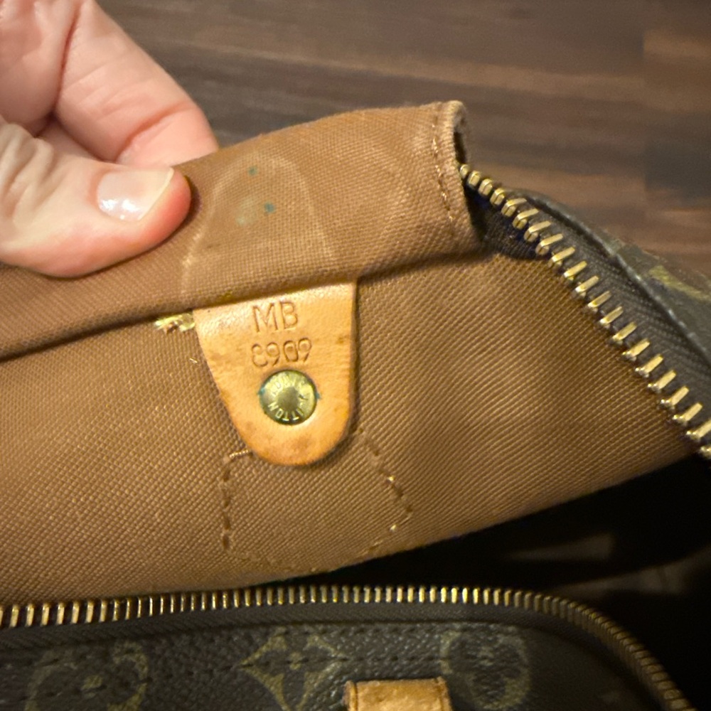 Louis Vuitton Monogram Canvas Speedy 35 - VINTAGE - Picture 7 of 7